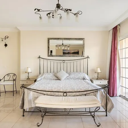 Terrazas Del Duque Sunset דירה אדחה